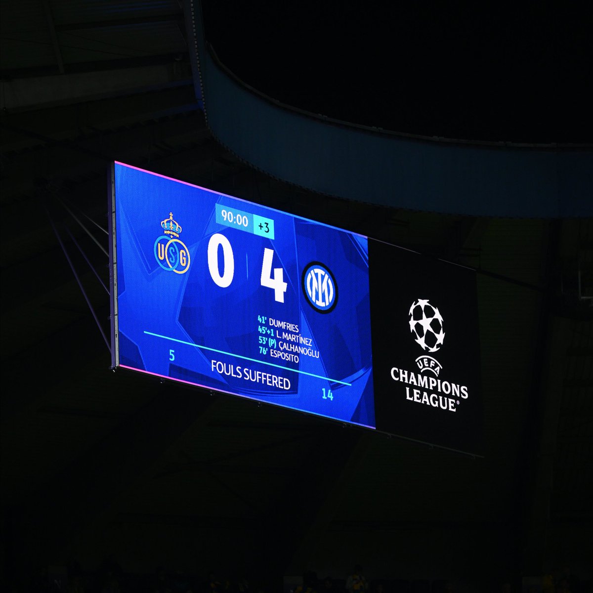 surajudeen2000's tweet photo. Like this tweet if your team plays in the champions league 🖤💙

#ForzaInter #USGInter #UCL #championsleaugue https://t.co/ccDKAReYDf