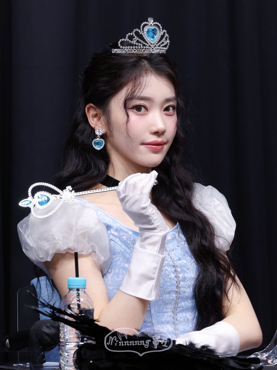 Neinei_Jo's tweet image. 251021 점프업이 대면 팬싸　Jump Up 対面ファンサイン会

💎👸✨

#Kep1er #ケプラー #케플러
#XIAOTING #샤오팅 #션샤오팅 #심소정 #沈小婷 #シャオティン