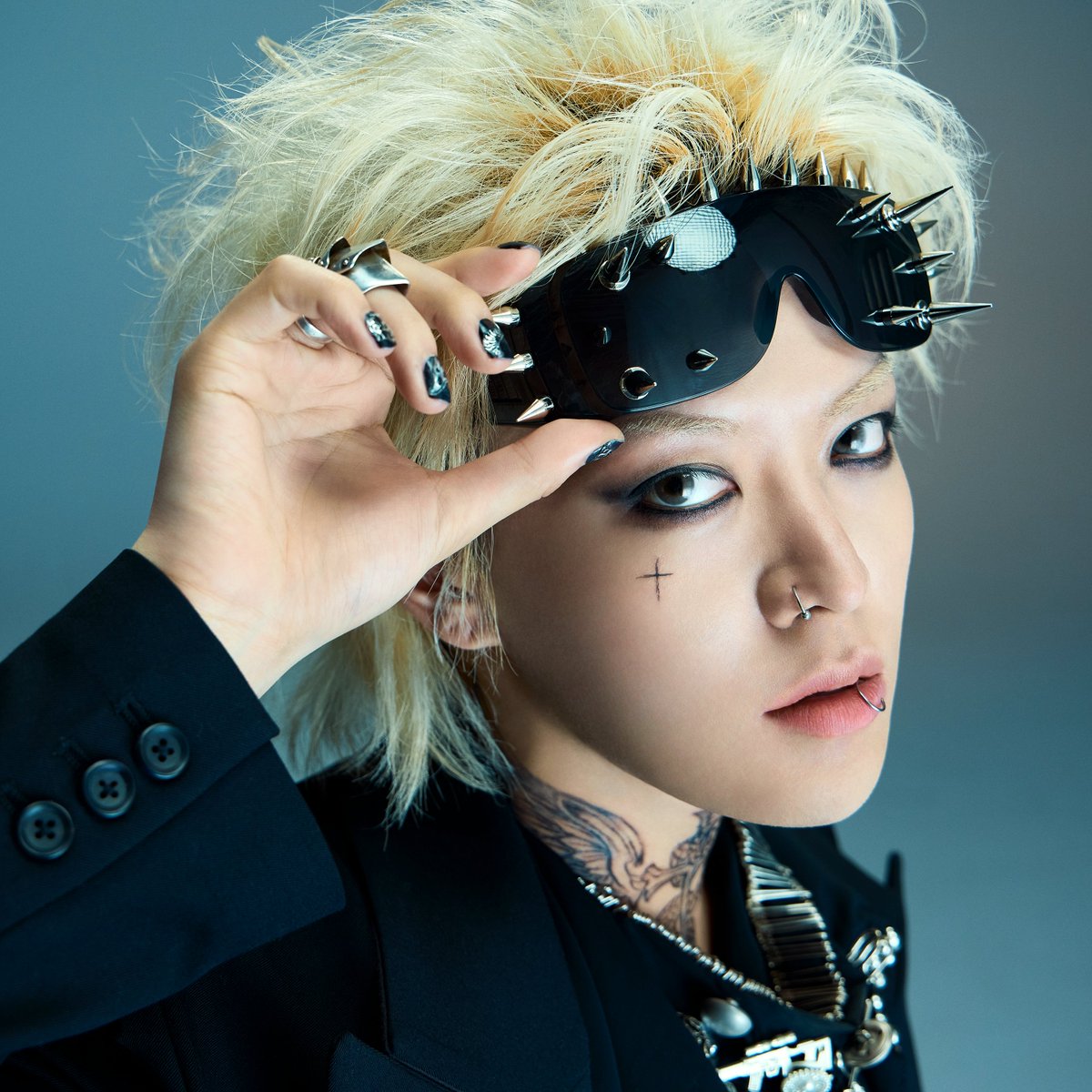 sptv_hanryu's tweet image. ／
スペシャルインタビュー!!
『YUTA  スペシャル』
＼
ソロツアー「YUTA LIVE TOUR 2025 -PERSONA-」開催中🔥快進撃を見せる #YUTA の魅力に迫る💚メンバーやプライベートの話まで、自身の様々な“ペルソナ”についても深堀り✨

🗓️10/26(日)22:00～
📺ミュージック・ジャパンTV…