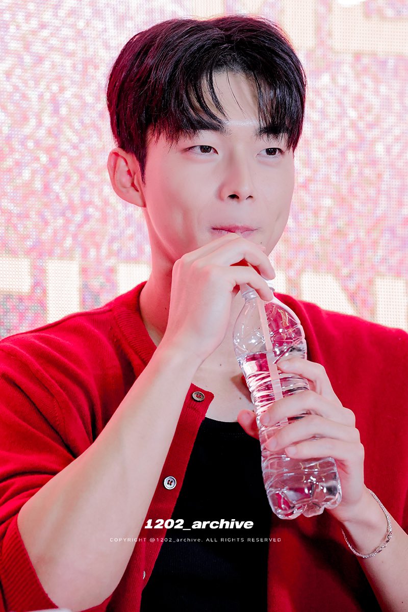 1202_archive's tweet image. 251018 양저우 팬미팅

#김강민 #kimkangmin