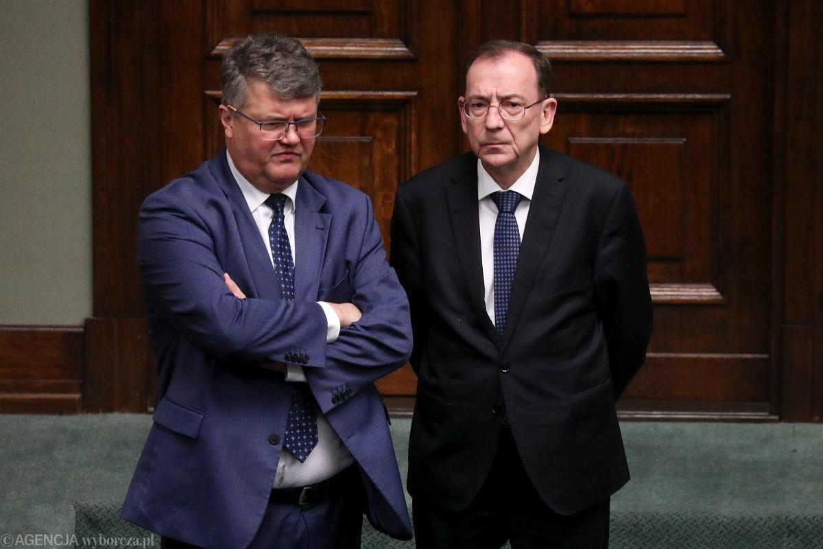 Czas ujawnić listę osób podsłuchiwanych Pegasusem. W końcu PiS robił to przecież „dla naszego dobra”. Niech naród pozna, jak wyglądała ta wyjątkowa troska o bezpieczeństwo demokracji ❗❗❗

📸 Wyborcza