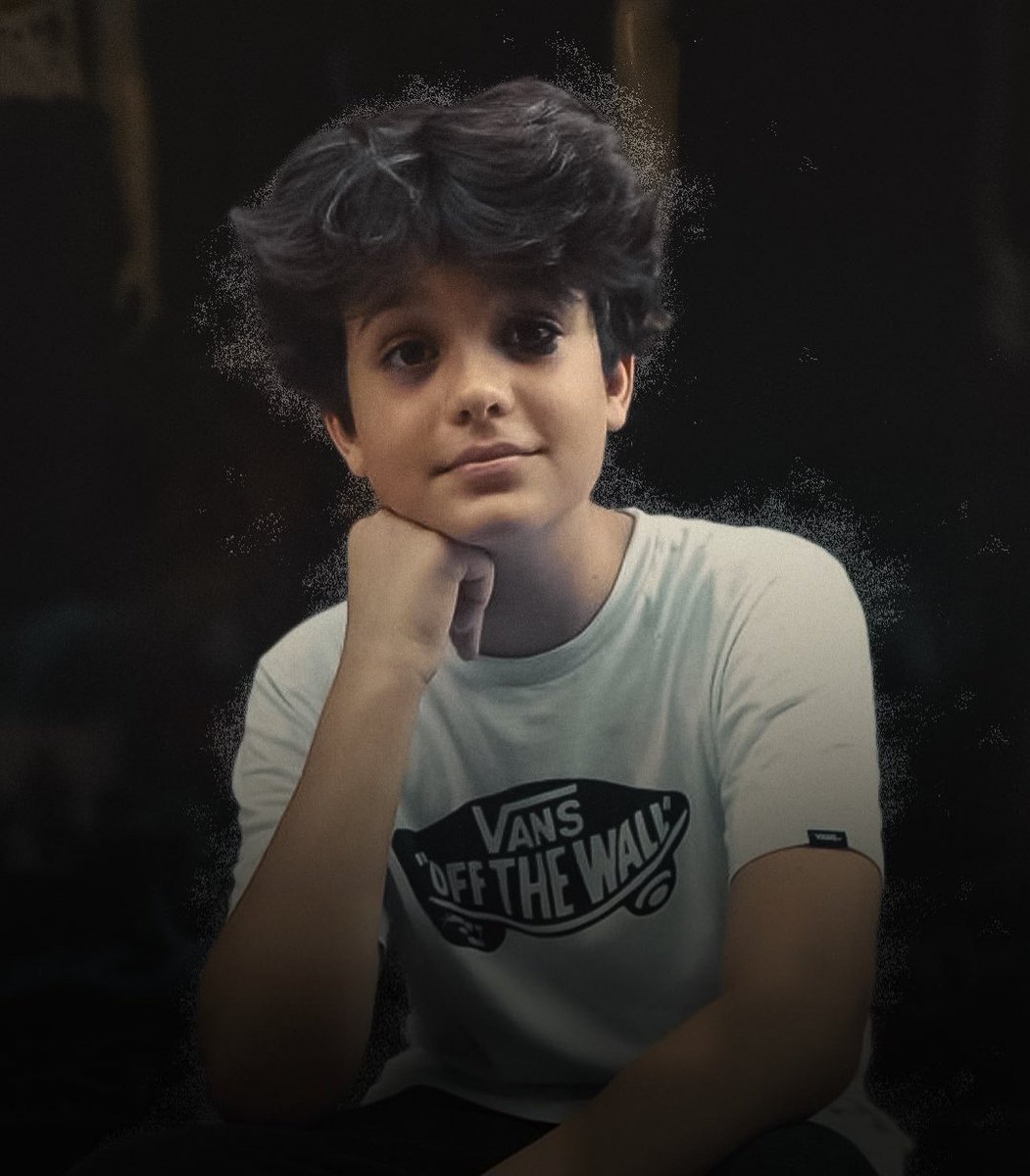 Mattia Ahmet Minguzzi davası toplumsal alarmdır.

18 yaş altı iki sanık ‘çocuğa karşı kasten öldürme’ suçundan ceza aldı, ama olay yerinde oldukları görüntülerle sabit iki sanık beraat etti ve tahliye edildi.

Bu saldırı ne bir öfke patlaması ne de bir tartışmanın sonucudur.