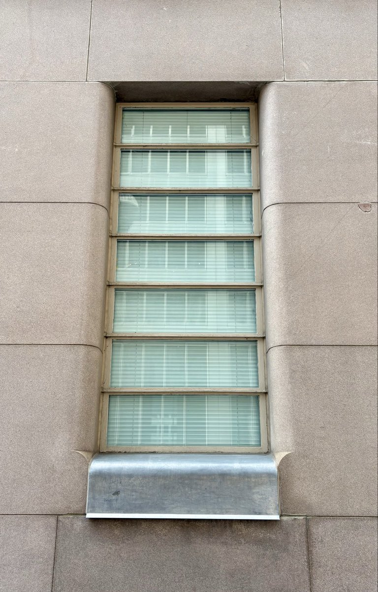 For the love of a good window. 

- The former Toronto Stock Exchange, 234 Bay St, built 1937.