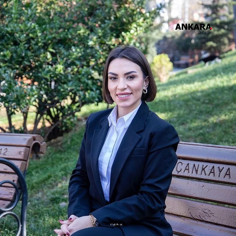 Gül Eda Hür hanımefendinin yöneticisi olduğu şirket ABB'ye 42 milyonluk doğrudan teminle iş yapmıştır. 35 milyon lirası yıllardır eleştirdikleri kapalı Ankapark'a yapılmıştır. Bu paralar kimin cebine giriyor? Mansur bey haberiniz vardır herhalde.. 

<a href="/mansuryavas06/">Mansur Yavaş</a> <a href="/guledahur/">Gül Eda Hür</a>