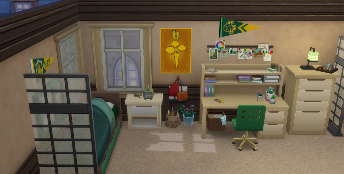 Howell_Legacy's tweet photo. Sylas's Dorm room! The little clock and the school banner is so cute ❤️✨ 

#Sims4 #TS4 #TS4gameplay #ShowUsYourSims #ShowUsYourBuilds https://t.co/QstTFvcbhb