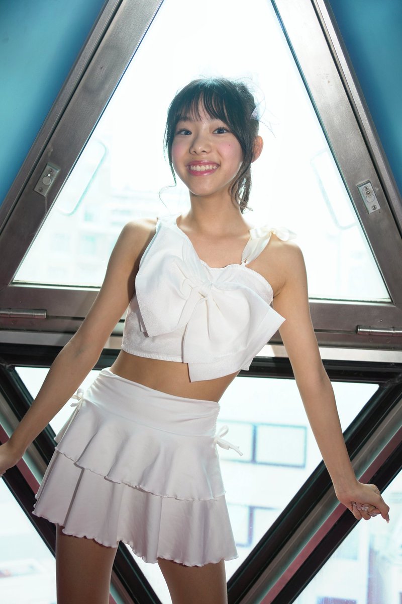 omochi0329's tweet image. 2025年10月19日(日)
東京アイドル劇場
シダックスカルチャーホール

Lexari♡R
Yui💖(@Yui_qutegirl_1) JS6

腰大変な体勢対決、再び(笑)

#Yui 
#LexarioR  
#モニベル 
#アイゲキ