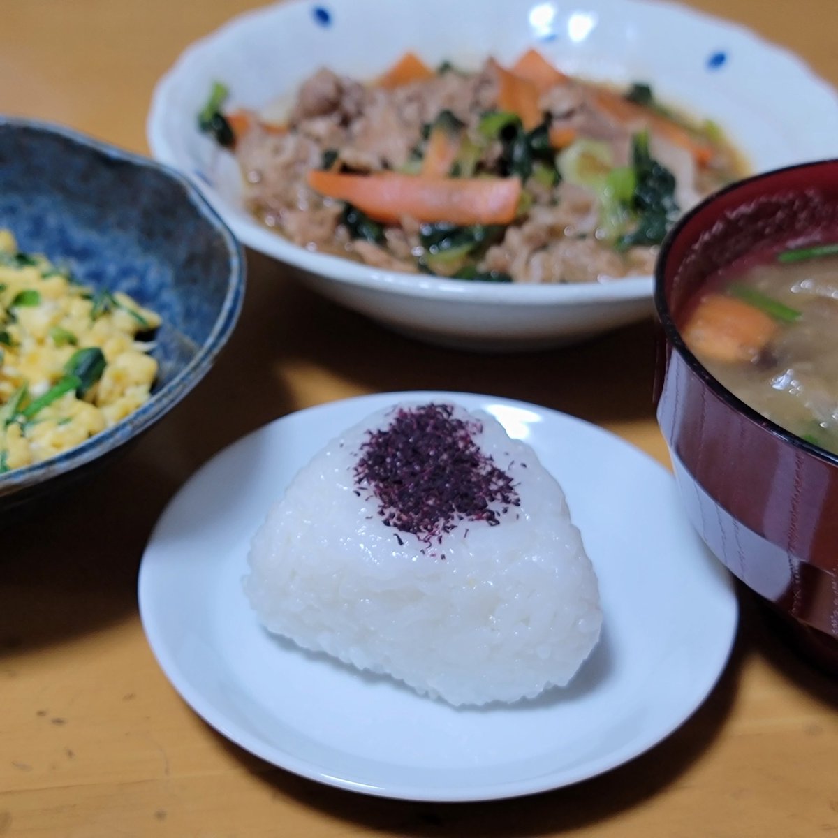 #OnigiriAction 
🍙10/7（火）〜11/15（土）

アフリカ、アジアの子供たちに
たくさんの給食が届きますように😊💕