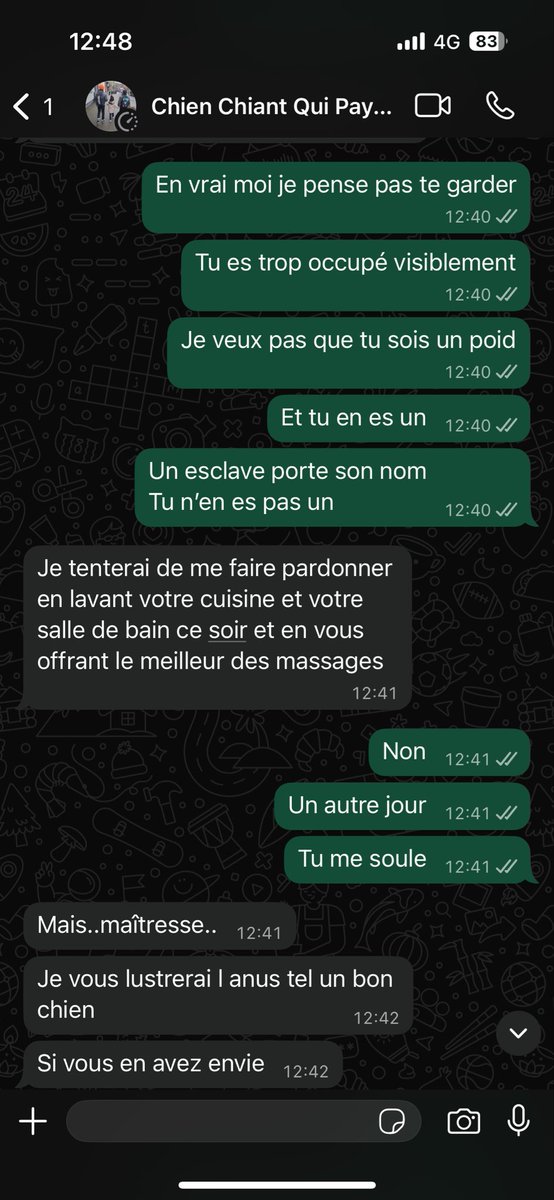 Play_with_Aari's tweet photo. En ce moment je cherche des esclaves pour s’occuper de ma maison
Ça donne lieu à des conversations trop marrantes en vrai 😂 https://t.co/EZ5ID06AIE