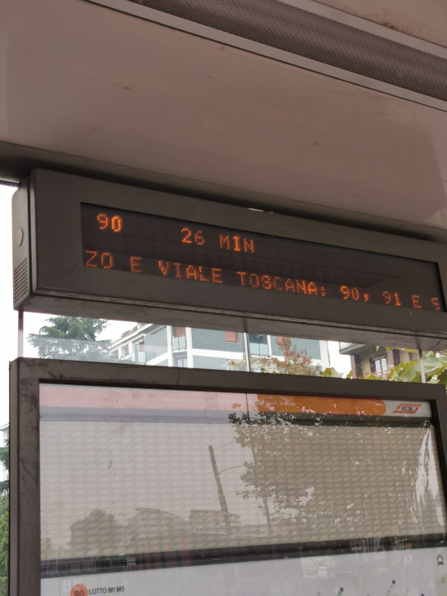 poetazzo's tweet photo. Sala non pensare troppo allo sviluppo urbano, ci sono i trasporti da sviluppare https://t.co/A3hIyx0COw