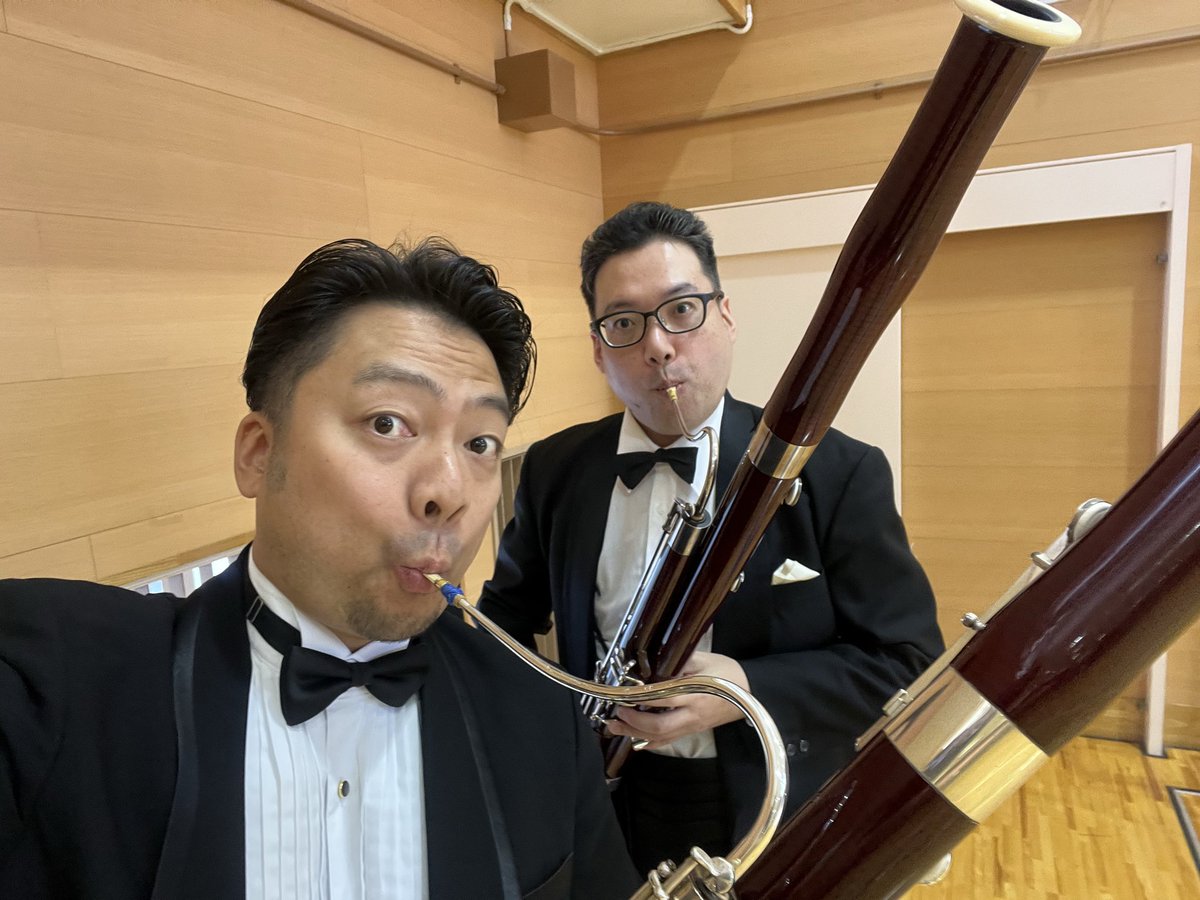 文化庁公演2日目🎵
今日はさらに元気いっぱいの歌声と笑顔にパワーをもらいました✨
一緒にリズムをとったり、手拍子してくれたり…音楽でつながるって本当に感動🥺

#文化庁公演 
#音楽でつながる 
#ファゴット
#久々に体育館一周