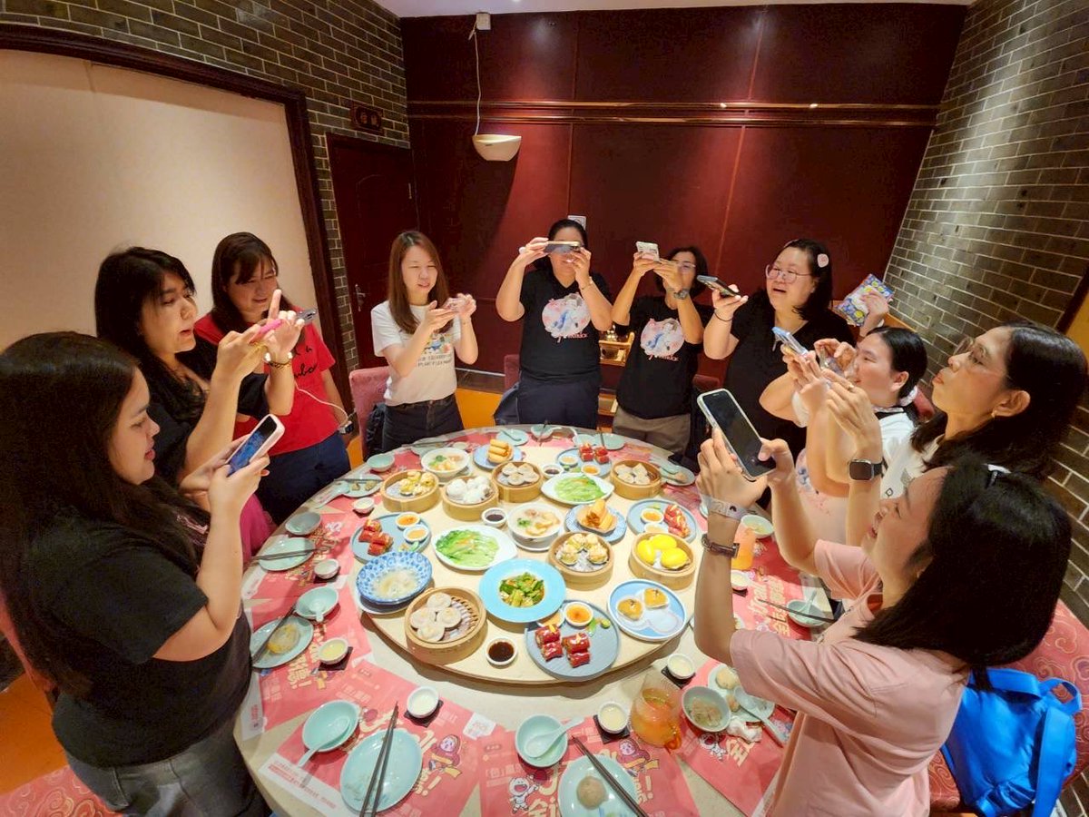 yangyingpai's tweet image. การไปเติมแพทริคครั้งนี้ พี่ได้มุมมองใหม่ๆกลับมาเยอะเลย ได้ฝึกภาษาเพิ่มด้วย ขอบคุณน้องแพทมากจริงๆ เป็นปสก.และความทรงจำที่มีค่ามาก ขอบคุณพสจ.คนนั้นที่เป็นความโชคดี ขอบคุณมิตรภาพของปด.ทุกคนด้วยนะคะ ใจฟูสุดๆเลย🥰
#แพทริคเป่าเค้กปีที่ยี่สิบสอง
#PatrickPLANET22
@patrick_pppat #แพทริค