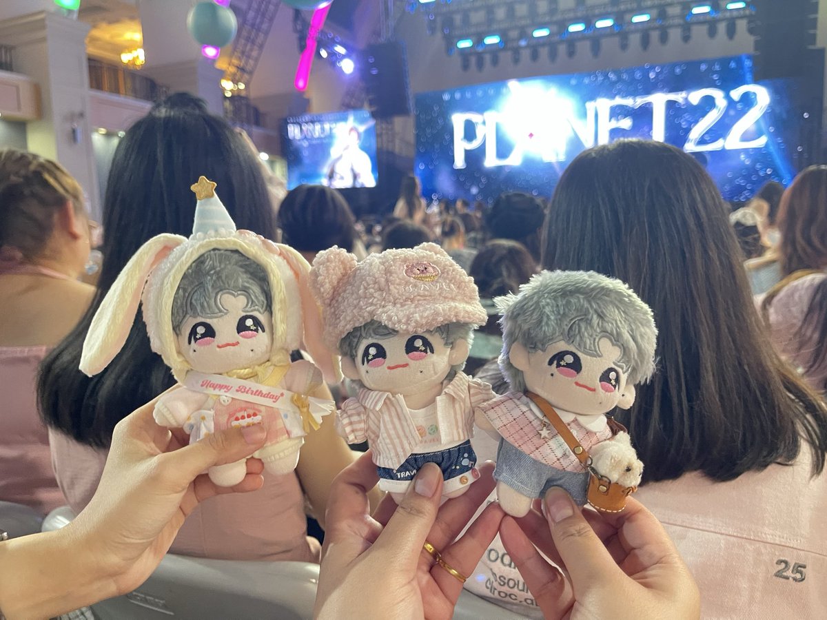 yangyingpai's tweet image. การไปเติมแพทริคครั้งนี้ พี่ได้มุมมองใหม่ๆกลับมาเยอะเลย ได้ฝึกภาษาเพิ่มด้วย ขอบคุณน้องแพทมากจริงๆ เป็นปสก.และความทรงจำที่มีค่ามาก ขอบคุณพสจ.คนนั้นที่เป็นความโชคดี ขอบคุณมิตรภาพของปด.ทุกคนด้วยนะคะ ใจฟูสุดๆเลย🥰
#แพทริคเป่าเค้กปีที่ยี่สิบสอง
#PatrickPLANET22
@patrick_pppat #แพทริค