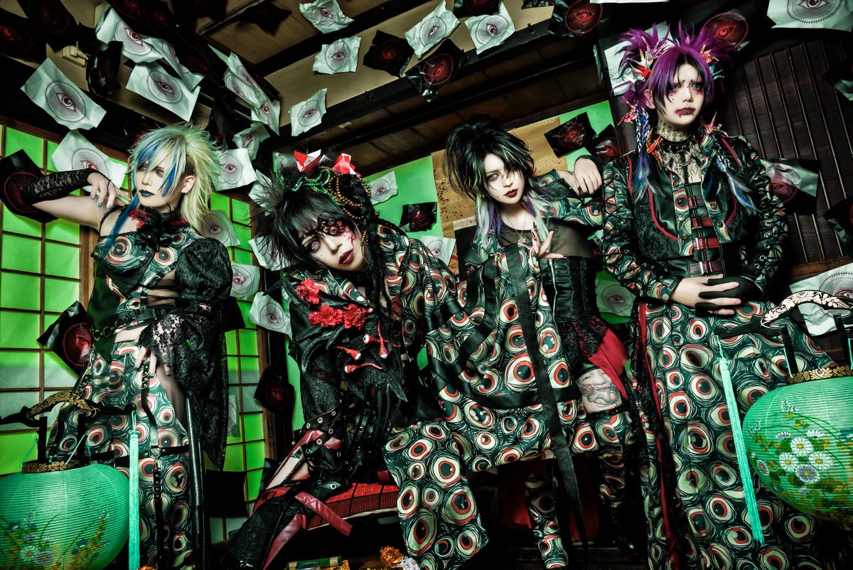 g_guignol_tokyo's tweet image. 🇯🇵👁グランギニョル👁️🇯🇵

vo.烏-karasu-
@g_guignol_crow

gu.雹夢-hakumu-
@g_guignol_haku

gu.架-kakeru-
@g_guignol_kkr

ba.威堕-io-
@g_guignol_io