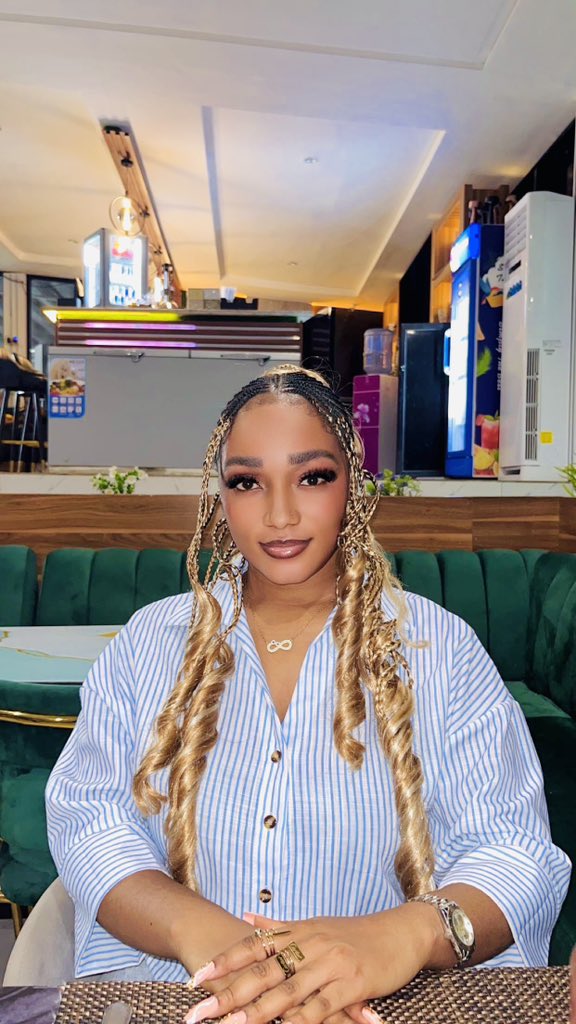 LOnusuru's tweet photo. Say a prayer for me 🎊❤️ https://t.co/wZU7Egwc1E