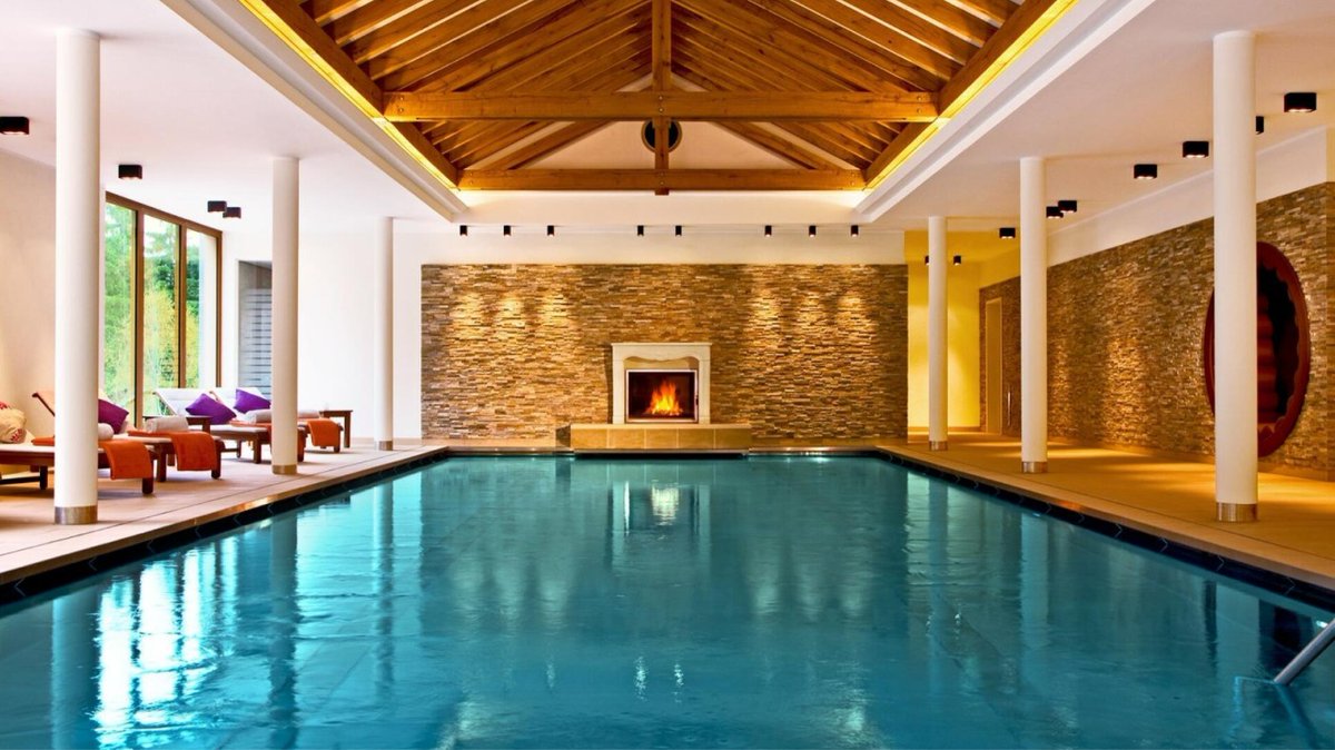 Dealabs's tweet photo. 🇩🇪 Le séjour en Allemagne pour 2 
🏨3J/2N en hôtel 4⭐ 
🥐Ptit-déj 
🛌Chambre "deluxe" 
🧖SPA 
= 118€ 👇
➡️ https://t.co/3YmmjH9mzR ⬅️ https://t.co/oVCbhVD0CD