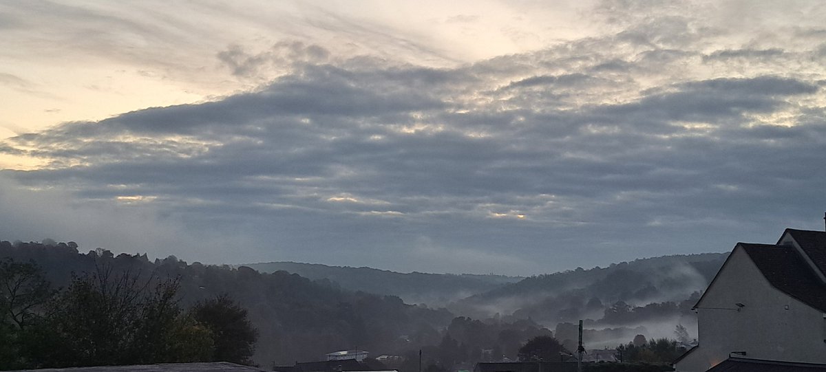 What a stunning place 😍 #Nailsworth is to live and visit. <a href="/NailsworthMills/">Jasper Chamberlain</a> <a href="/NailsworthShop/">NailsworthComputers</a> <a href="/HHB_Nailsworth/">Hobbs Nailsworth</a>