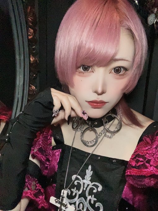 Follebit（フォルビット）