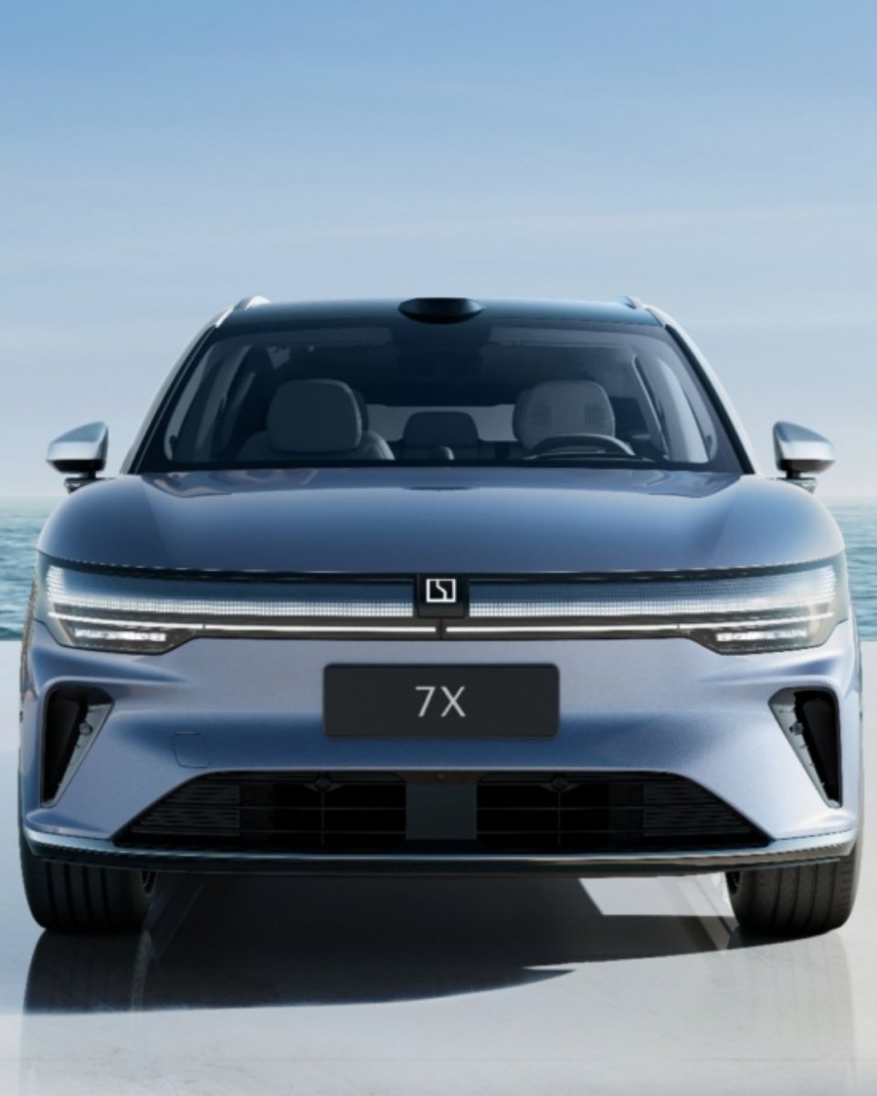 autobondtr's tweet photo. Yeni Zeekr 7X Ön Satışta: 900V Platform ve 784 hp Maksimum Güç!

Yeni Zeekr 7X, 784 hp gücü, 802 km menzili ve 900V hızlı şarj özelliğiyle elektrikli SUV segmentinde dikkat çekiyor. 
Gelişmiş otonom sürüş sistemleri ve konforlu iç mekanıyla performans ve teknolojiyi bir araya getiren bu model, ön satışa çıkarak hem Çin hem de global pazarda heyecan yaratıyor. 

#Zeekr7X #ElektrikliSUV #900V #784hp #Performans