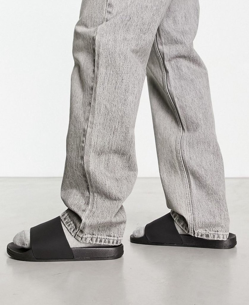 Perfect type of jeans..