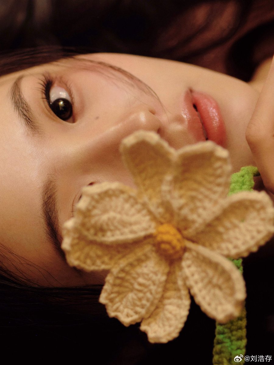 刘浩存。 (@phaocun) on Twitter photo 