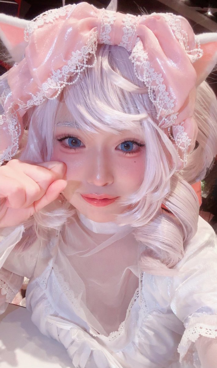 えむる tweet media