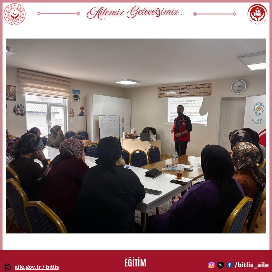 bitlis_aile's tweet image. 📌Modüler Aile Eğitimleri devam ediyor

📌Modüler Aile Eğitim Programı kapsamında “Doğum Öncesi Dönemden Ergenliğe”uzanan süreçte, bebeklik ve ilk çocukluk dönemleri konularında eğitim gerçekleştirildi.
📌Eğitimde, ebeveynlere çocukların gelişim dönemlerine uygun tutumlar,…