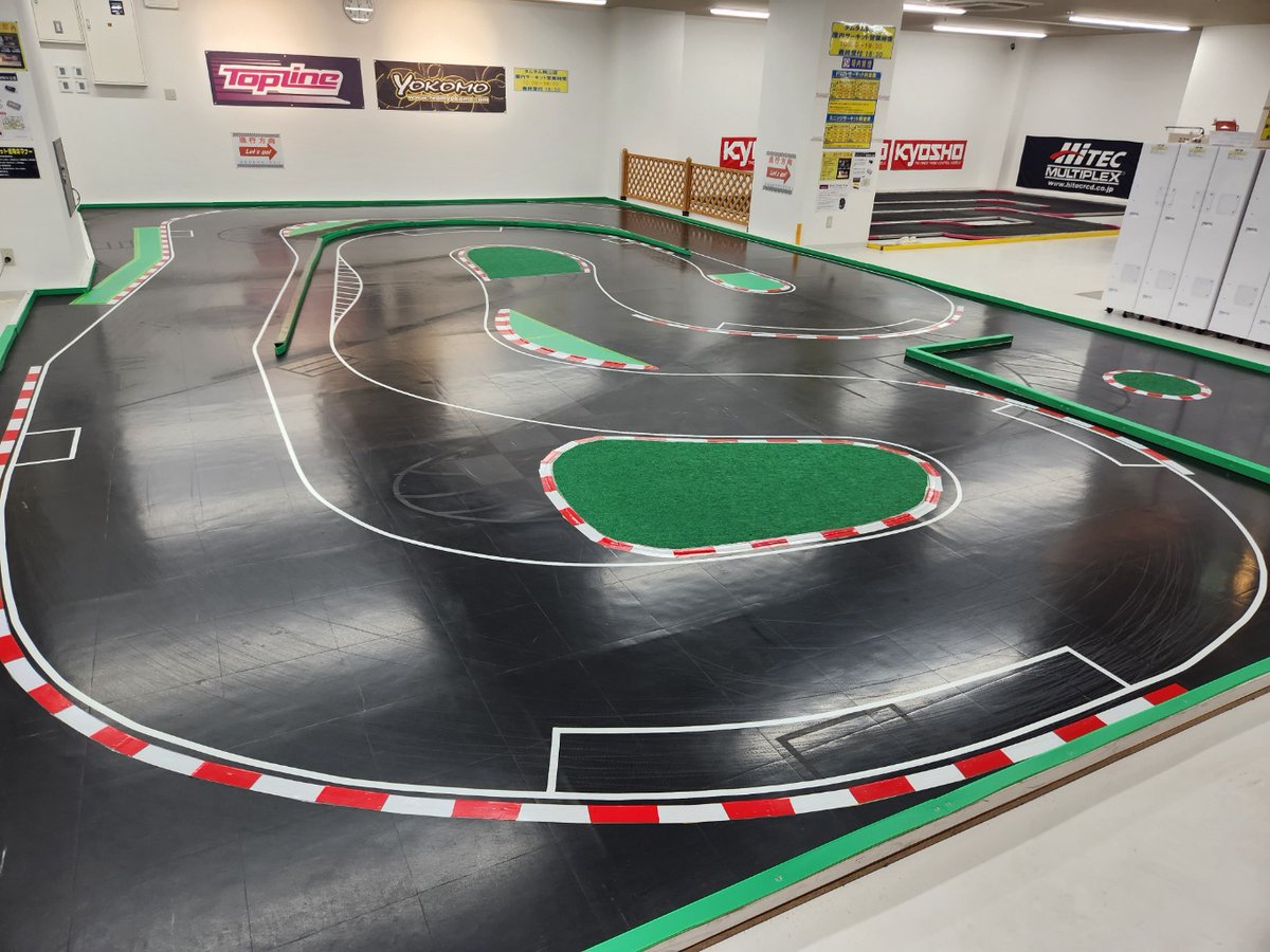 Tamtam　（おまとめ２点） 2.2 uF 50 V SMD TANTALUM CAPACITOR A,B,C,D,E CASE at ₹ 1