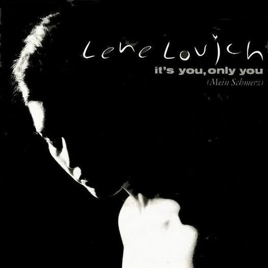 blitzed80smag1's tweet photo. 'It's You, Only You (Mein Schmerz)' by Lene Lovich was released on this day in October 1982. The single was taken from her third album 'No Man's Land', released later that year.

The single reached No. 68 on the UK Singles Chart https://t.co/PSqtccBCPW