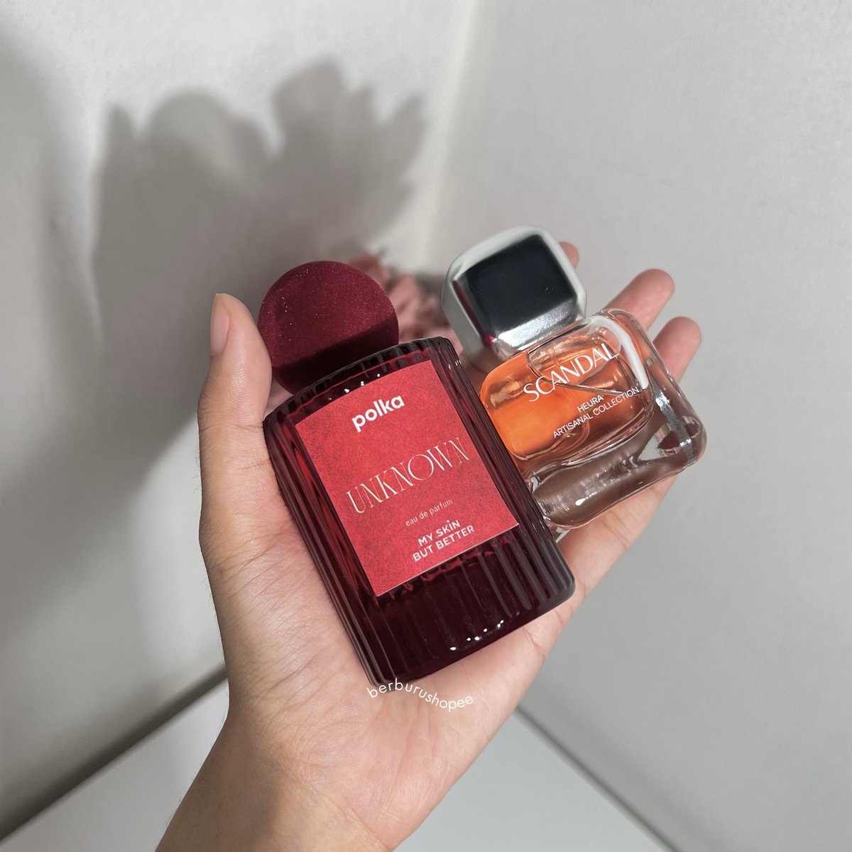 berburushopee's tweet photo. “you always smell so fruity” https://t.co/dyybhPO3x7