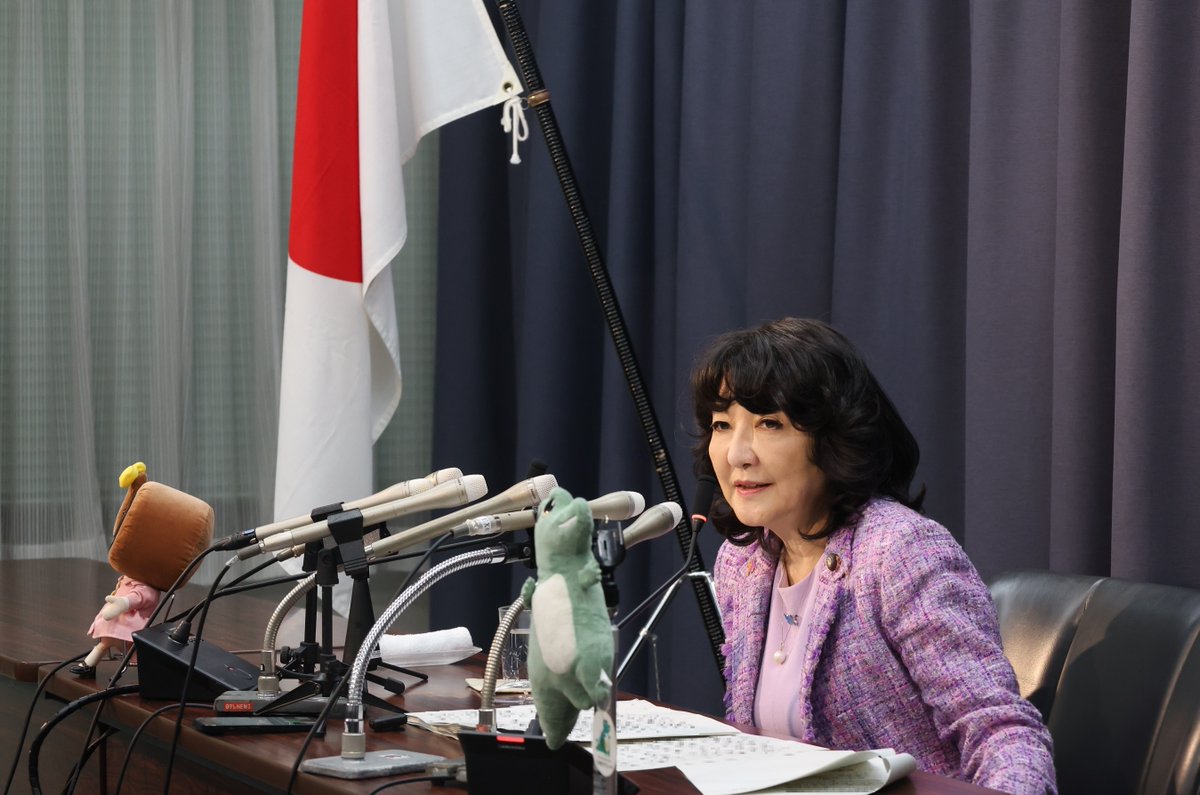 MOF_Japan's tweet image. 片山大臣が初の大臣記者会見に臨みました。