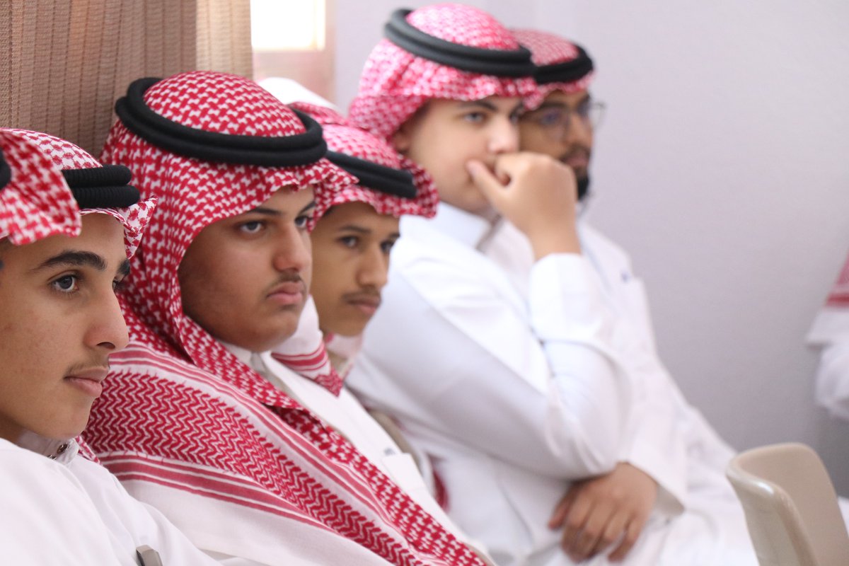 RowadBur's tweet image. عقدت مدارس الرواد ببريدة 
شراكة وتعاونًا مع شركة قدراتي للتدريب والتأهيل، حيث نُظمت ندوة توعوية للطلاب تناولت موضوعات عن الصحة النفسية والتأتأة وطرق علاجها، وأساليب التعامل النفسي السليم.
أشرف على الندوة الأستاذ عبدالرحمن القصير المدير الإداري لمركز قدراتي، وجاء تنفيذ البرنامج…