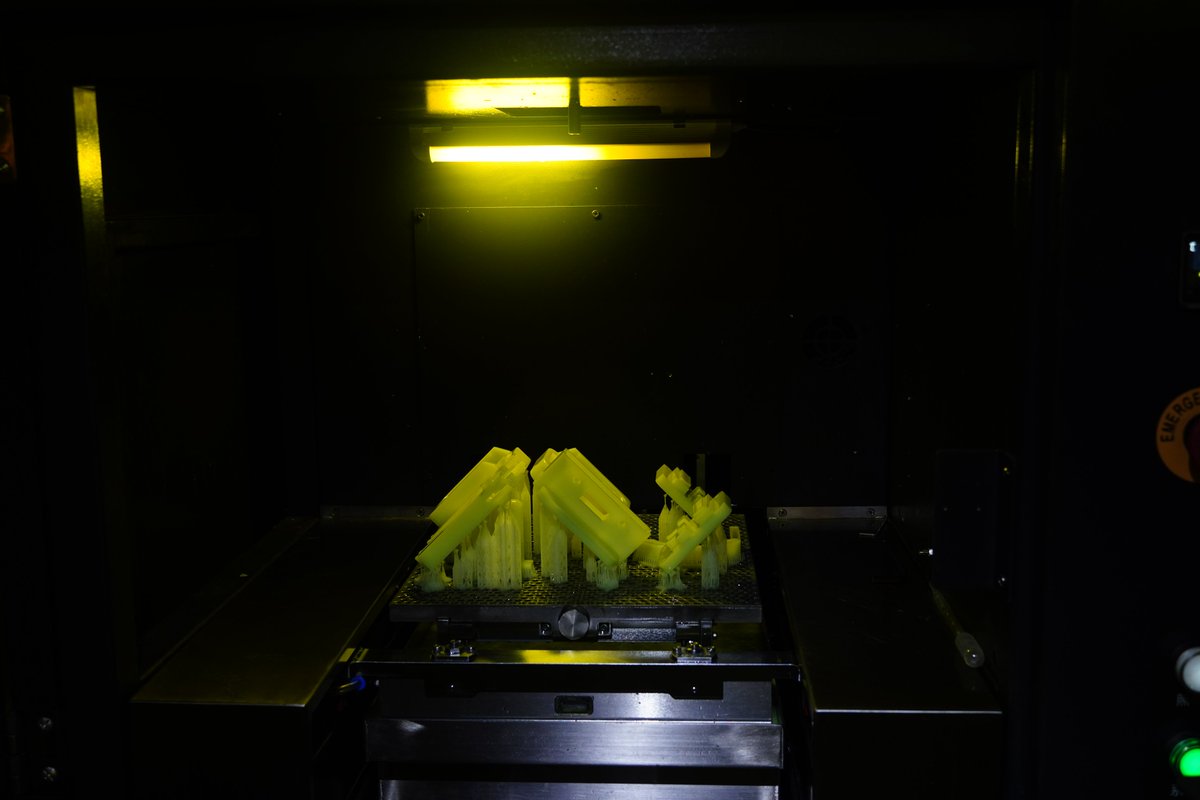 magforms's tweet image. Lab300 SLA printer bridges desktop and industrial use with 355nm laser for low-warp precision, granite stability, and a resin system that boosts success rates and cuts costs.
#Magforms #3Dprinter #3dprinting