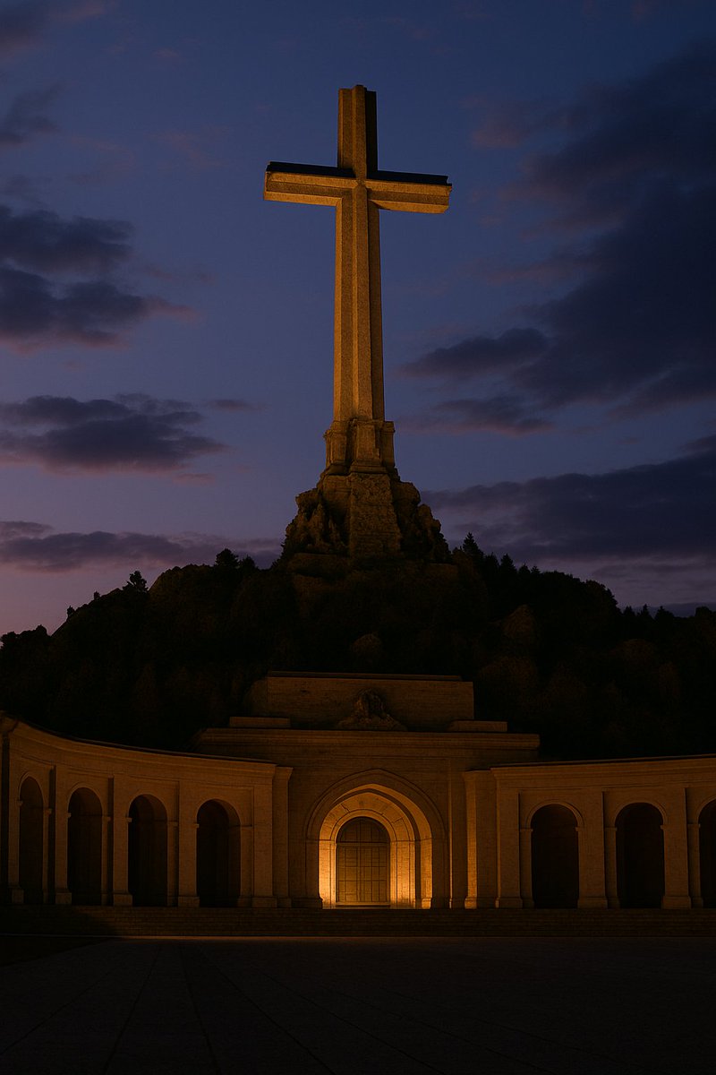 Así es la cruz más grande de la cristiandad: la del Valle ✝️
