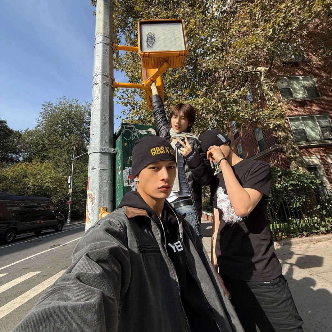 لولو tweet media