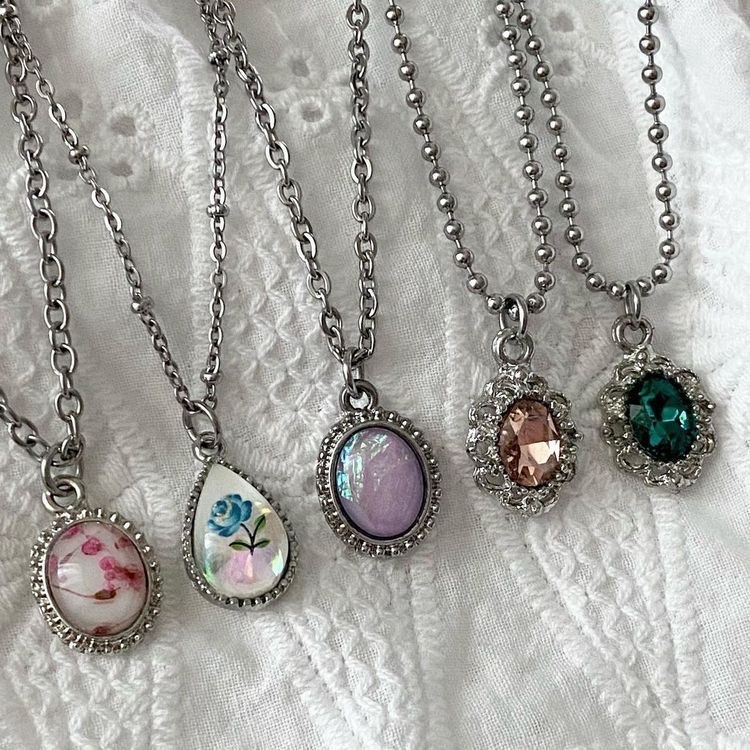 Yardımcı olun, hangisini alayım 👩‍🎓