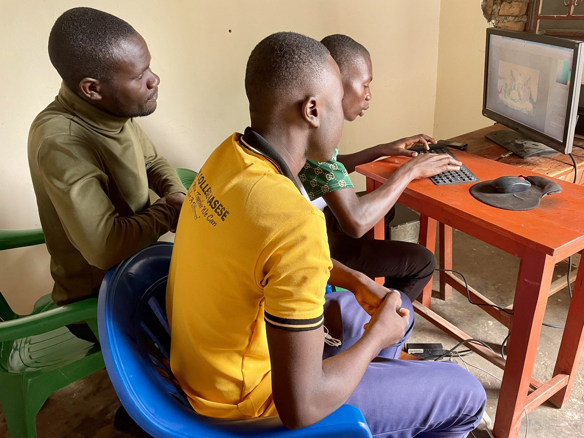 Students making Adobe Photoshop Projects.

📸 by <a href="/ArnoldMumbereM/">A For Arnold</a>