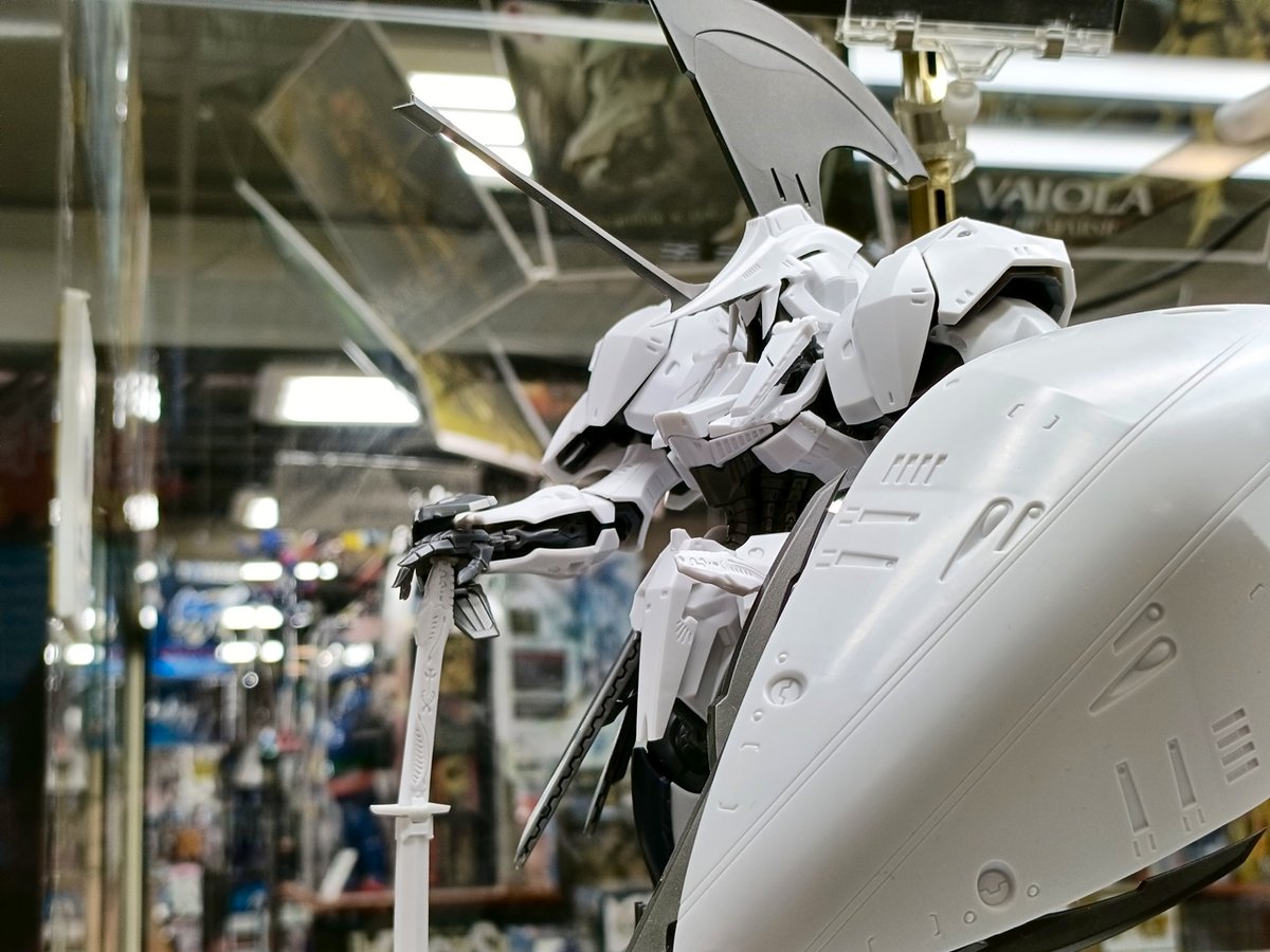 4F F.S.S.】 新作商品「IMS 1/100 L.E.D.ミラージュ 先行量産型