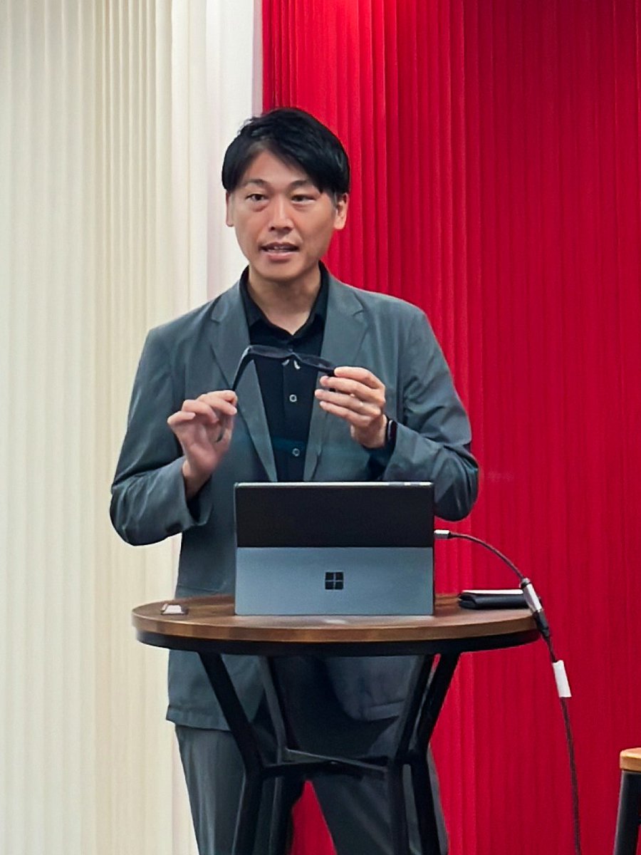 SivanSLab's tweet image. A warm thank you to Kedem for co-organising this special event, and to all participating speakers, and guests,  for sharing their remarkable ideas. Together, we continue to share knowledge, foster collaboration, and shape the future of longevity innovation. 
#SivanSLab #Agetech