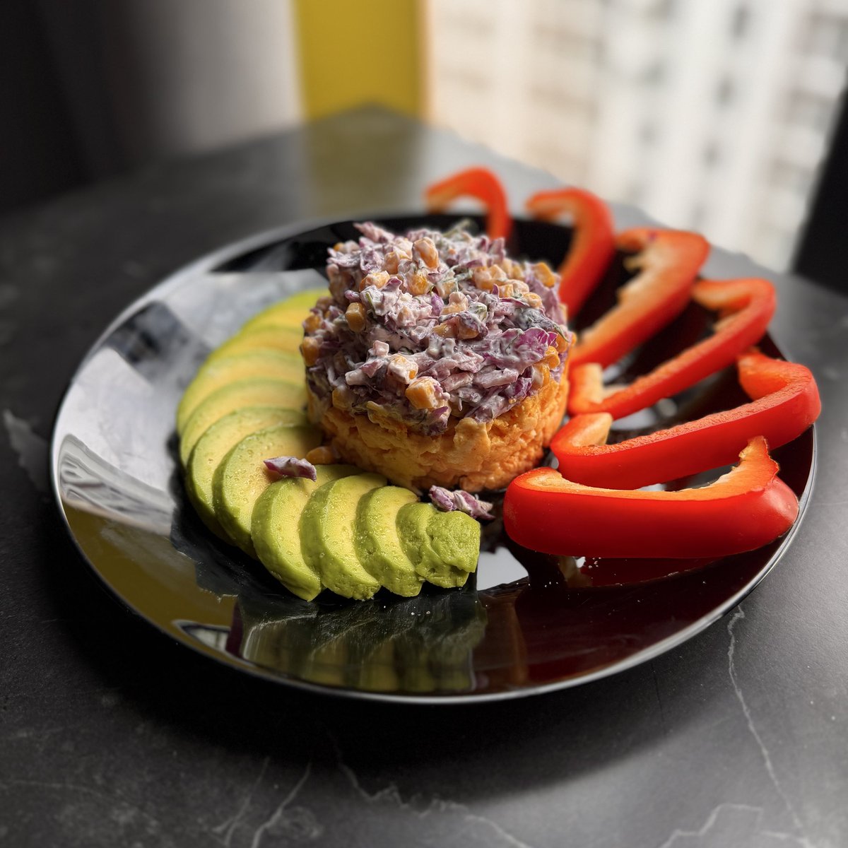 коли на трохи дали світла)