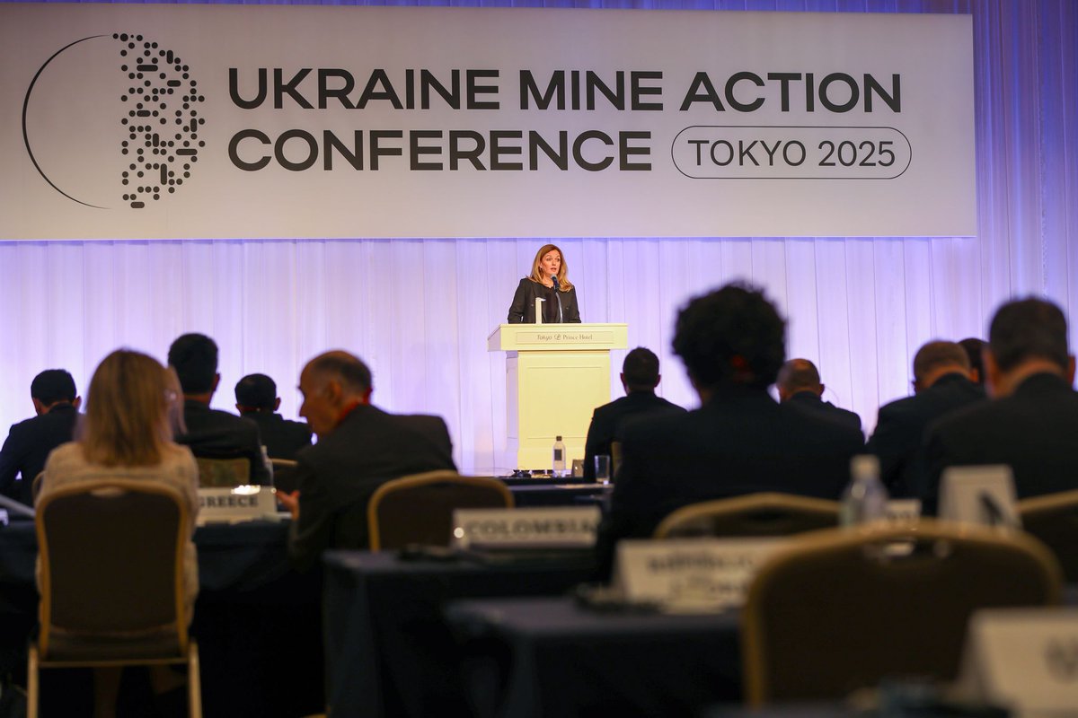 ウクライナ地雷対策会議 #TokyoUMAC2025 にて、イバーナ・ジィブコビッチ国連事務次長補UNDP総裁補兼欧州・CIS局長 <a href="/Ivana_Zivkovic_/">Ivana Zivkovic</a>  が「NEXUS」セッションに登壇。

地雷対策は安全・復興・開発が交差する分野であり、地雷除去が地域社会の再建と発展の機会に繋がることを強調しました🇺🇦✨
