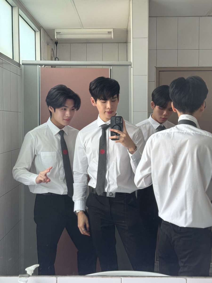 ppoomntp_'s tweet image. น้องภูมปี 4 
#ppoomntp_ #ภูมที่ไม่มีสระอิ