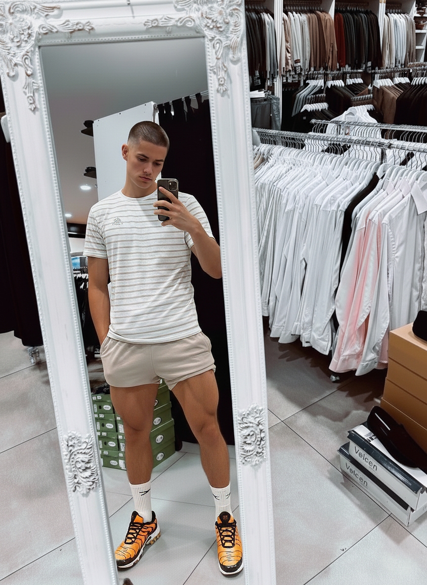 cyberpumpboy's tweet photo. #boy #sport #muscles #fitboy #ai https://t.co/rej25QkRga