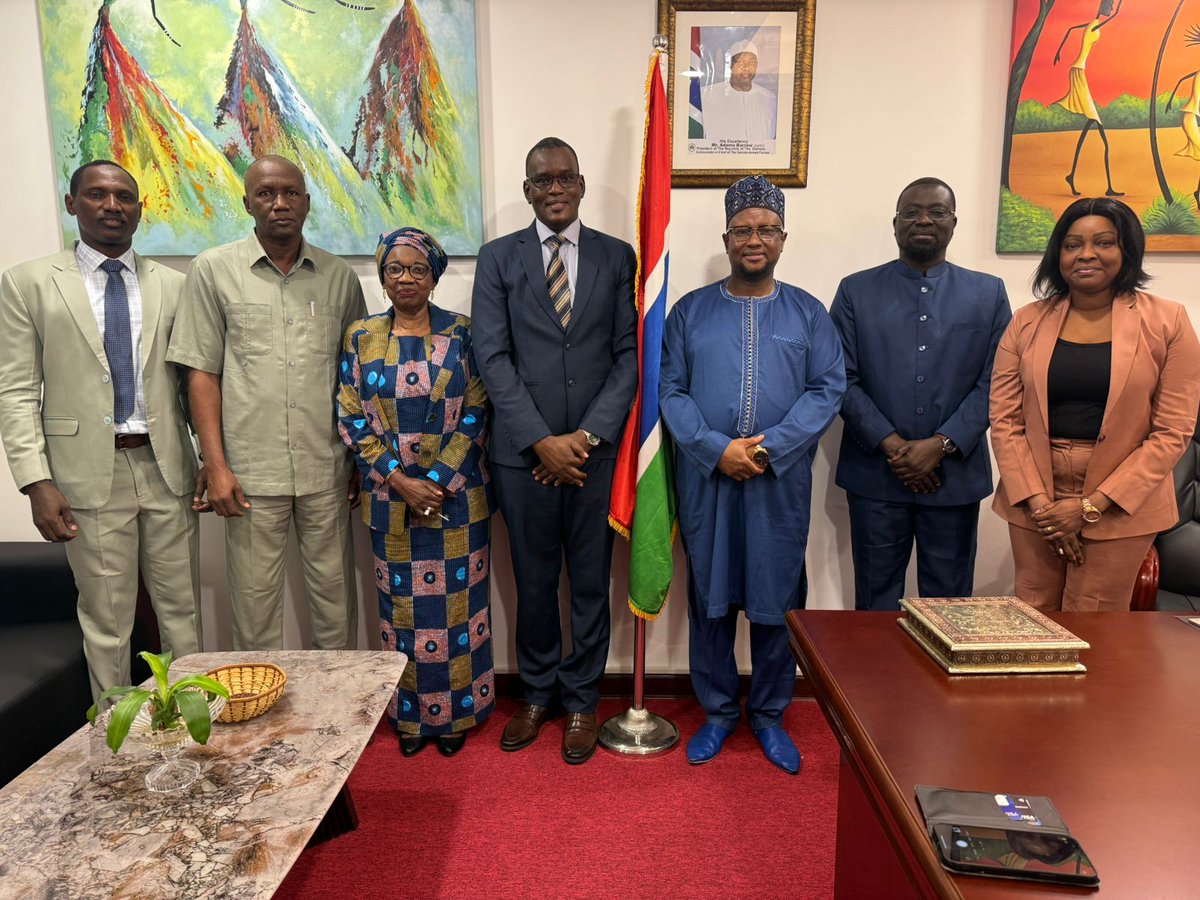 It was a delight seeing Senegambia sharing moments in Bharat 🇮🇳 🇬🇲🇸🇳

This afternoon, the newly appointed Ambassador of the Republic of Senegal to India paid a courtesy call on the High Commissioner of the Republic of The Gambiain to the Republic of India🤝