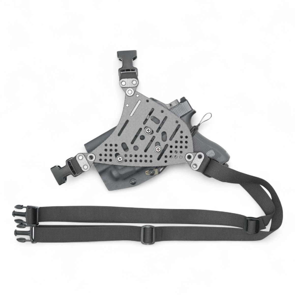 【NEW ITEM①】
・Chest Holster panel
CURV®シートにレーザーカットされた2×3コマのMOLLE
Safariland規格ホルスター対応（角度調整可）

商品ページはコチラ↓
shop.vtg.jp/products/chest…