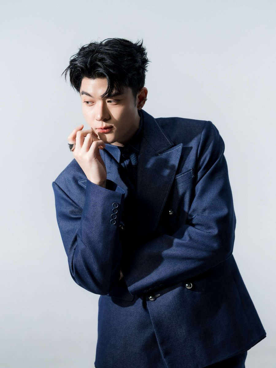 NeptuneInSkyTH's tweet image. Boom Thanut Jiraratchakit @ThanutBoom
💫🌌 Main Actor &apos;Neptune in the Sky&apos;
.
#boom_thanut 
#ดวงดาวในเวหาเดอะซีรีส์  
#neptuneintheskytheseries 
#TripleTrioStudio
#YJJinHaiCorporation