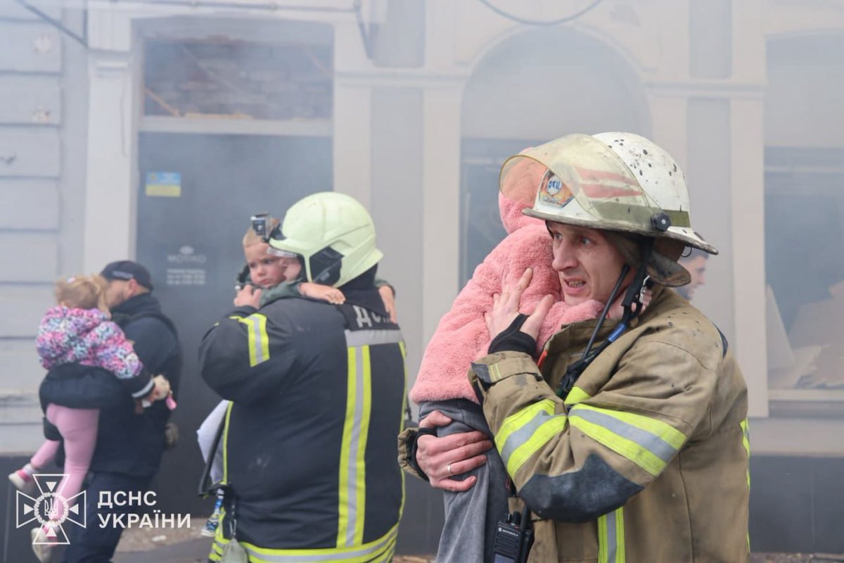 Kharkiv today. Russians hit a kindergarten. 

Trump looks like a paper tiger when he doesn't punish Russia, but wants to make an agreement with it.