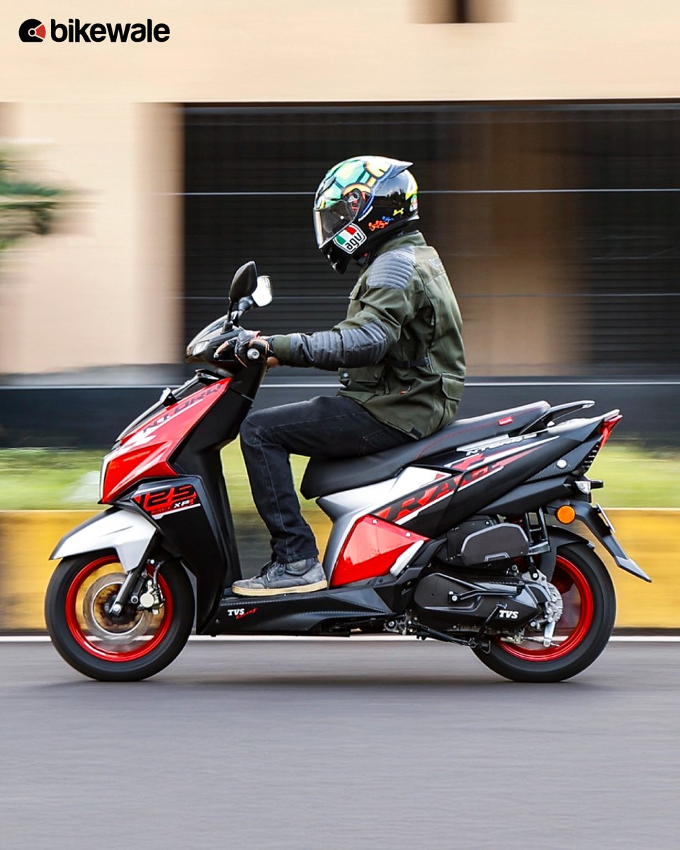 The TVS Ntorq 125 brings sporty design and connected tech that make every ride fun and thrilling.
Swipe through the gallery and check out this power-packed scooter in action!

To know more, download the BikeWale App now: bit.ly/3Uonv5P

#tvs #ntorq125 #tvsntorq #bwphotos