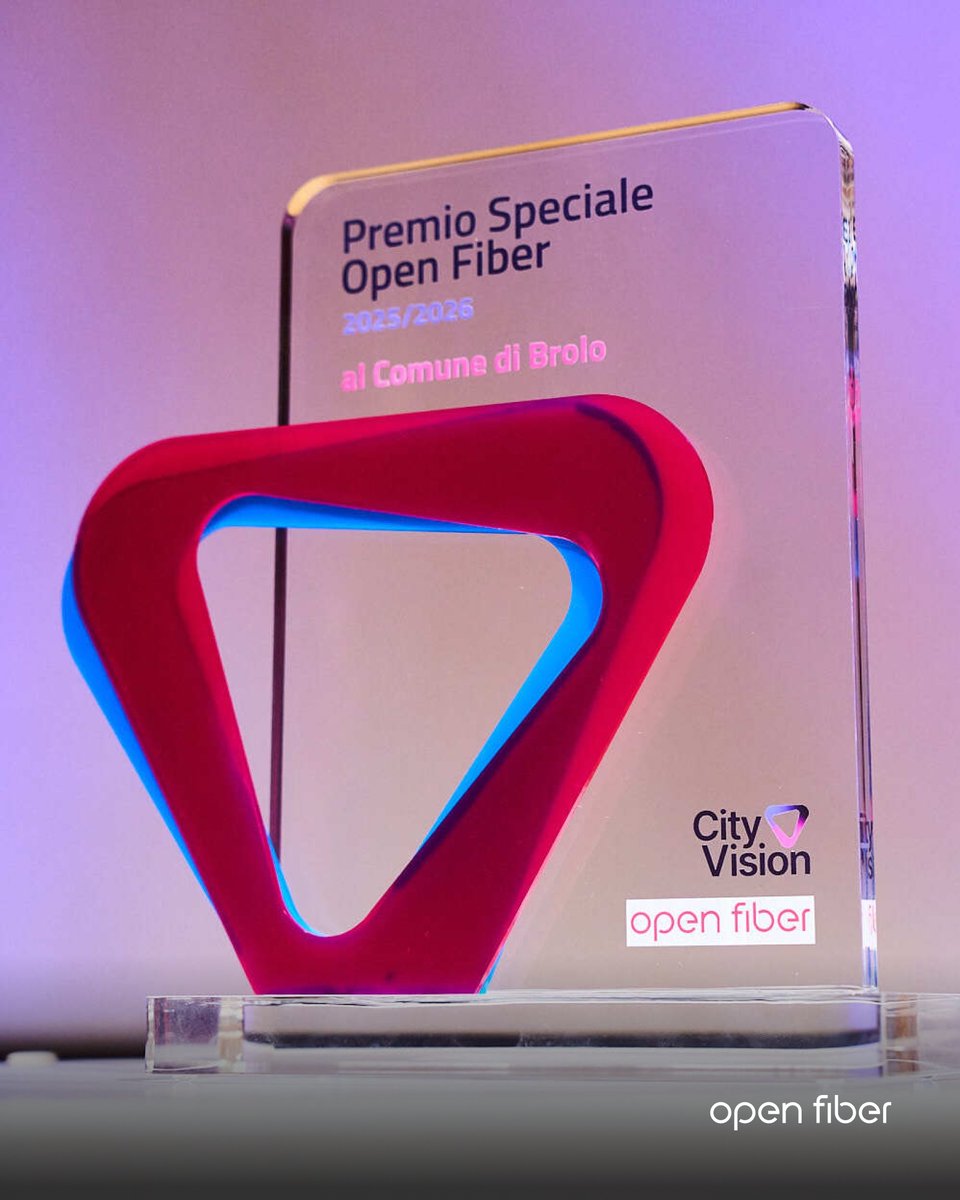 In #OpenFiber abbiamo partecipato a #CityVision, gli Stati Generali delle Città Intelligenti a Padova. Dal workshop Innovation &amp; Leadership al panel Nuove città, nuovi cittadini e al tavolo su #fibraottica e #5G, abbiamo raccontato il nostro impegno per città più connesse e