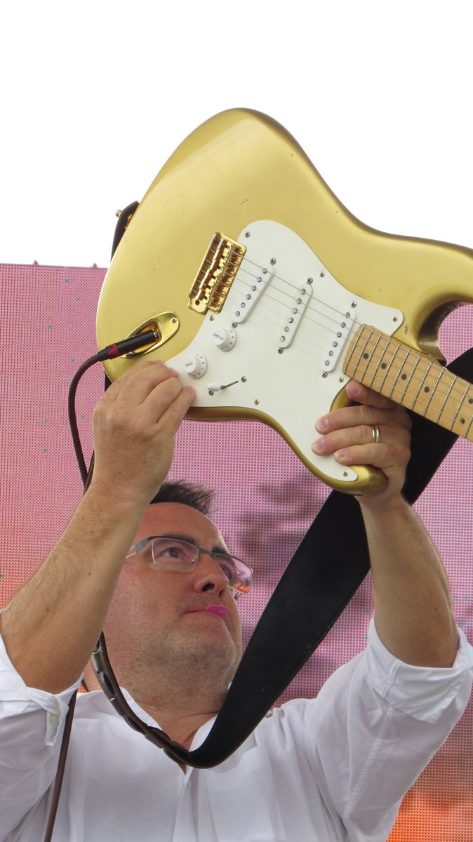 NMSOSOfficial's tweet image. A very happy birthday to Lee Harris, who was the one that came up with the idea of the Saucers in the first place! Here&apos;s Lee during a recent guest appearance at an open air gig in Folkestone, England, during Echoes...