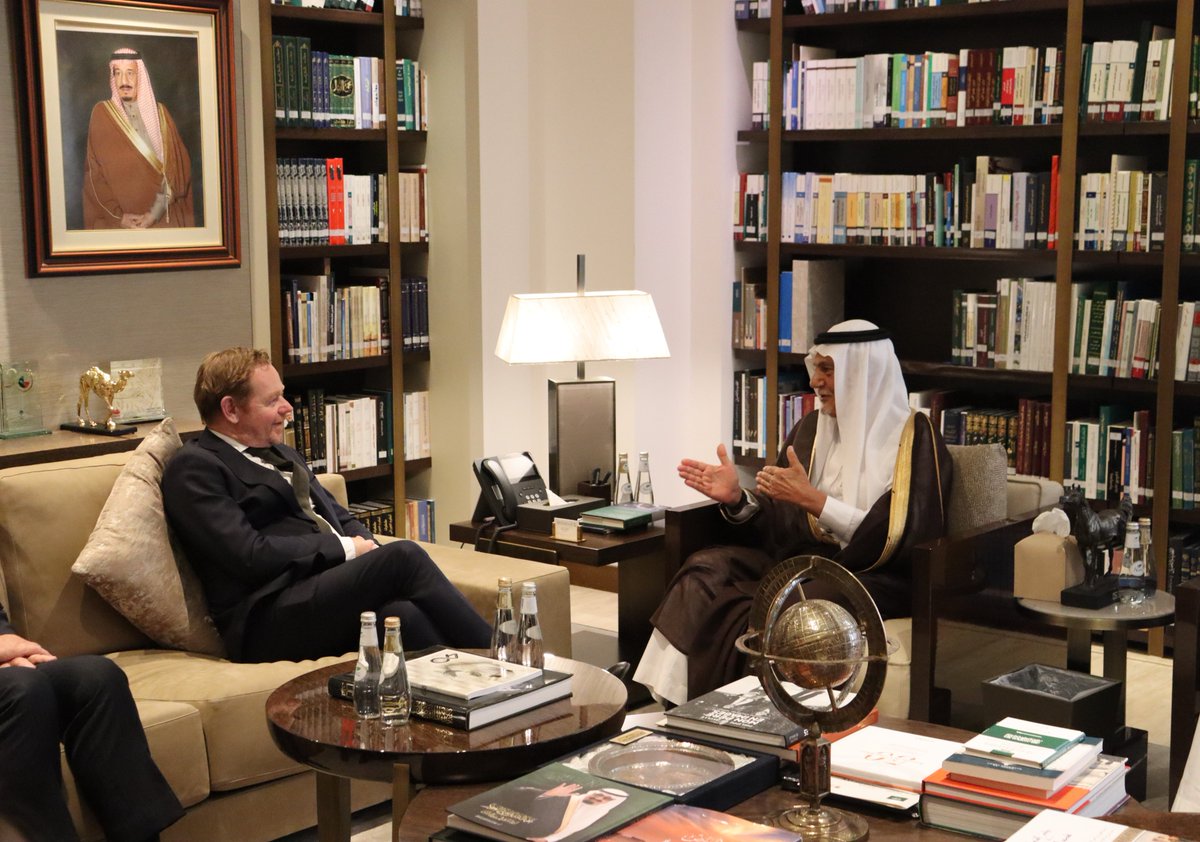 kfcris_en's tweet image. Prince Turki AlFaisal, Chairman of the Board of Directors at the King Faisal Center for Research and Islamic Studies, received Dutch Foreign Minister Mr. David van Weel on Tuesday, 29 Rabi’ al-Akhir 1447 (October 21, 2025), at his office at the Center.